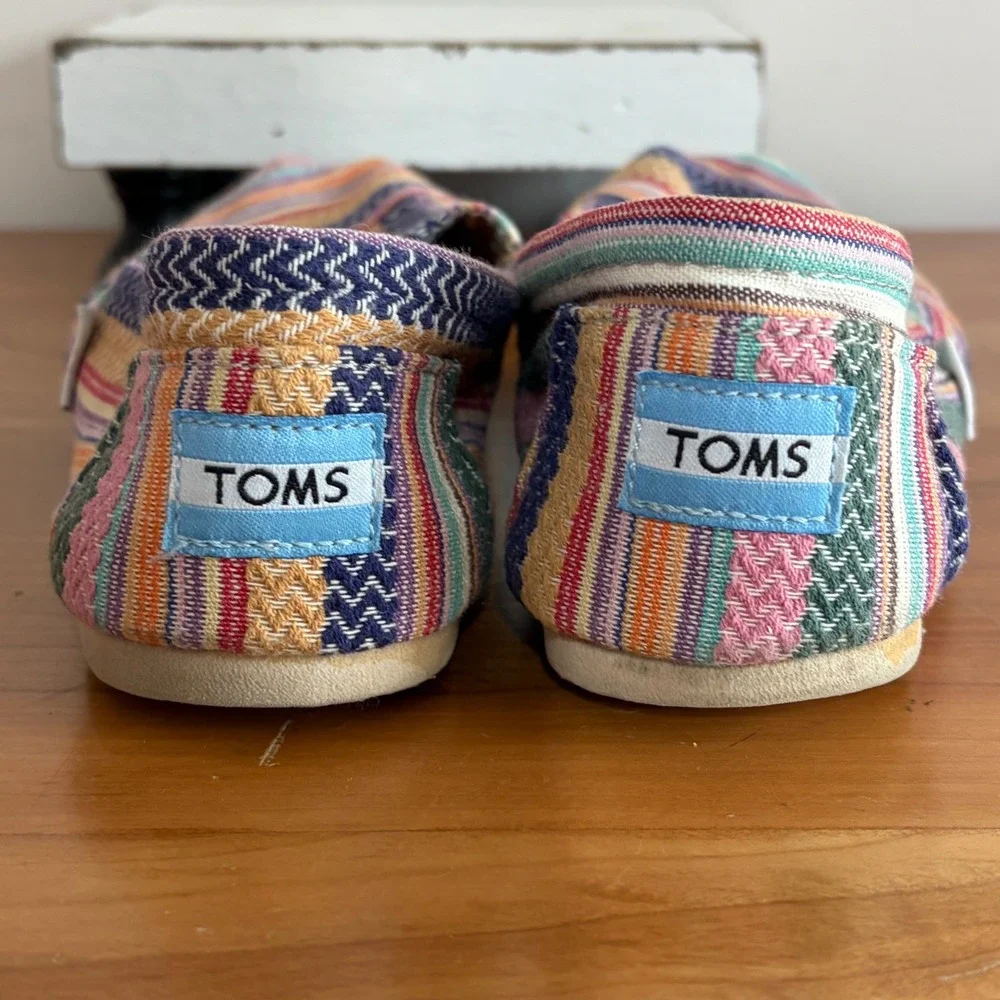 TOMS Classic Alpargata Multi Color Woven Stripe Chevron Slip On Shoes Womens 7